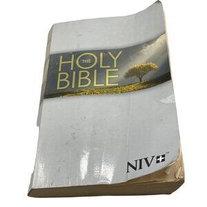 holy bible paperback 4th edition niv 2011 English 878 pages Book READ
